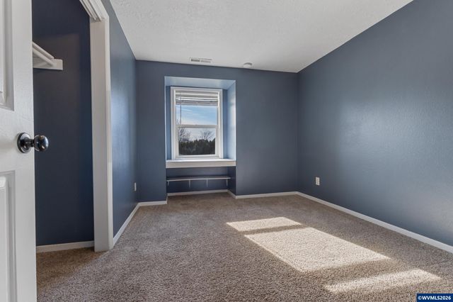 545 NE Overlook Wy, Sublimity, OR 97385