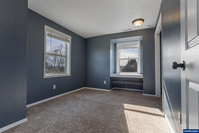 545 NE Overlook Wy, Sublimity, OR 97385