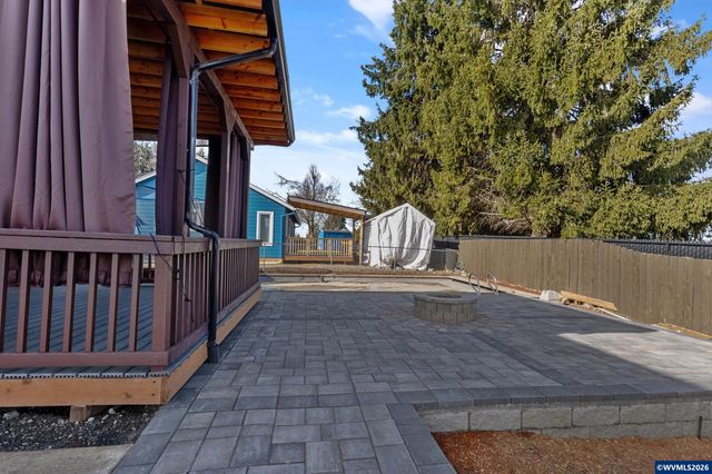 545 NE Overlook Wy, Sublimity, OR 97385