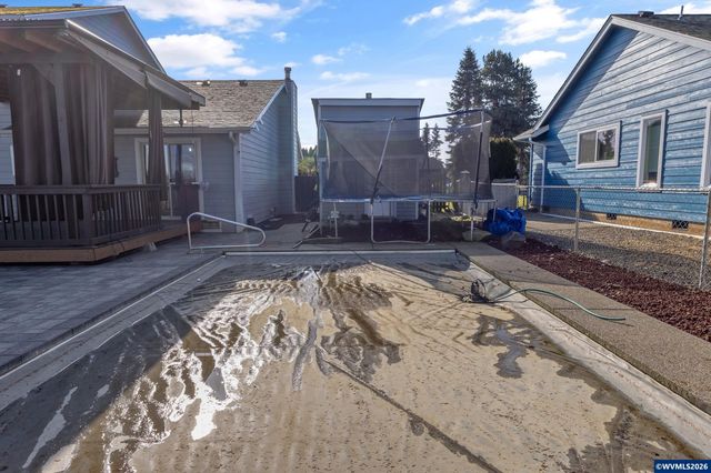 545 NE Overlook Wy, Sublimity, OR 97385