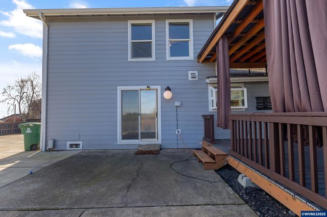 545 NE Overlook Wy, Sublimity, OR 97385