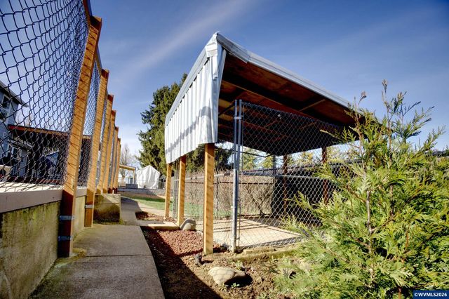 545 NE Overlook Wy, Sublimity, OR 97385