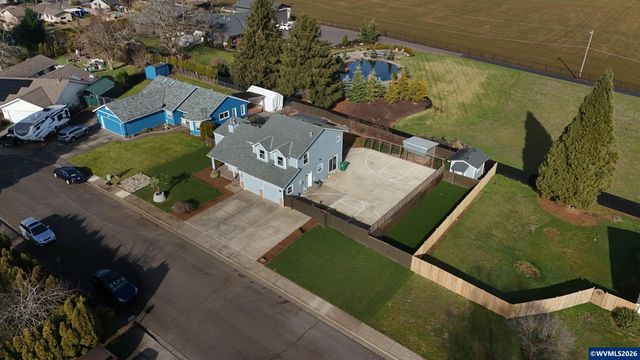 545 NE Overlook Wy, Sublimity, OR 97385