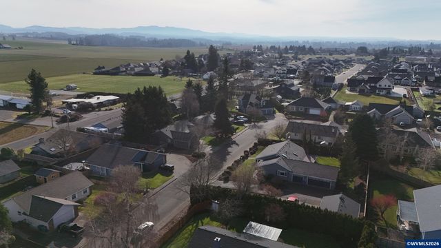 545 NE Overlook Wy, Sublimity, OR 97385