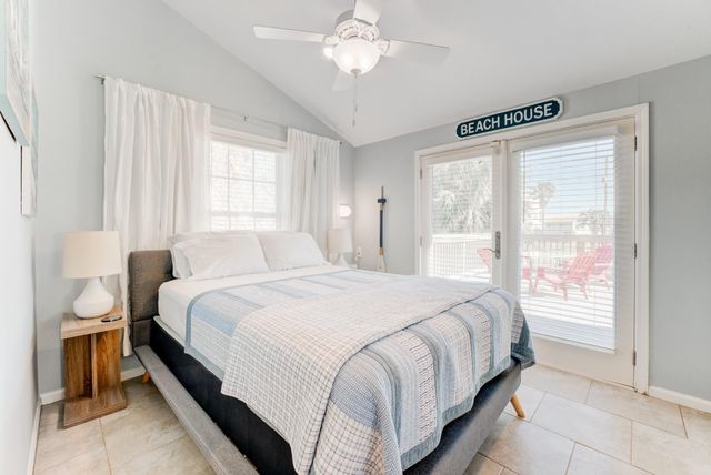 4211 Surf Drive, Galveston, TX 77554