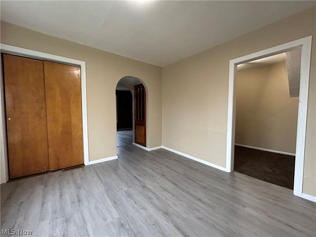 3448 E 69th Street UP, Cleveland, OH 44127