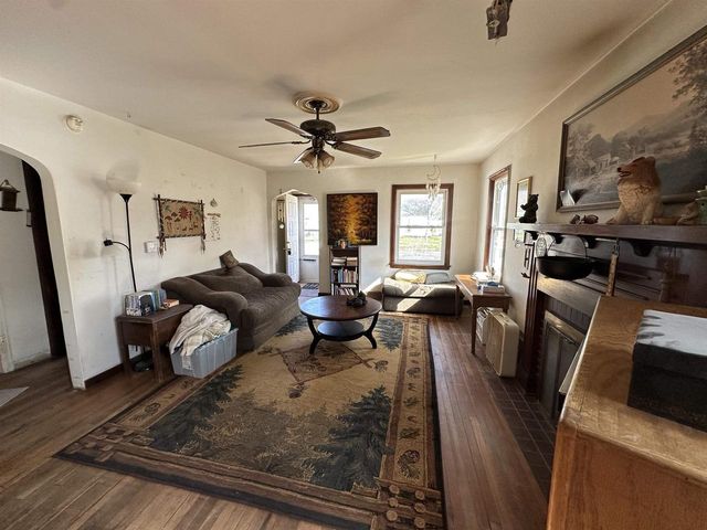 2811 Hoard Street, Madison, WI 53704