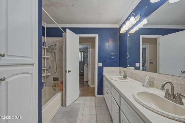 2509 S Illinois Avenue, Joplin, MO 64804