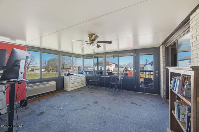 2509 S Illinois Avenue, Joplin, MO 64804