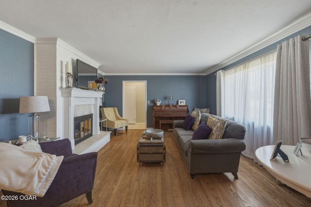 2509 S Illinois Avenue, Joplin, MO 64804