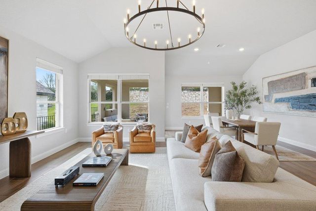 216 Gulfton ST, Lakeway, TX 78738