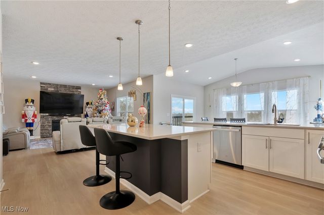 3367 Ponderosa Trail, Green, OH 44685