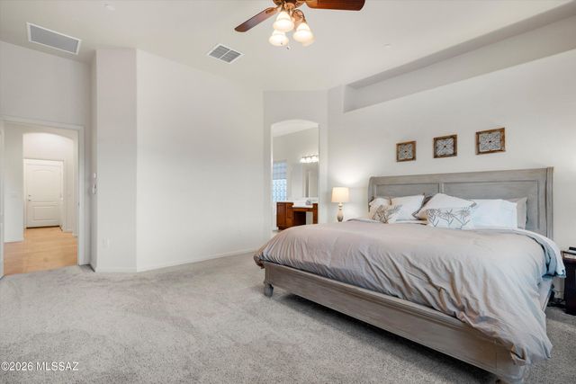 10561 S Coyote Melon Loop, Vail, AZ 85641