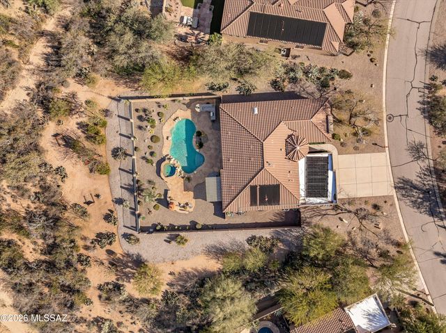 10561 S Coyote Melon Loop, Vail, AZ 85641