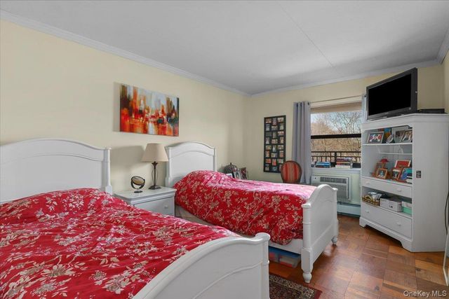 200 Diplomat Drive 8N, Mount Kisco, NY 10549