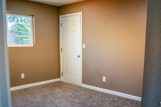 1415 Avondale Ave, Modesto, CA 95358