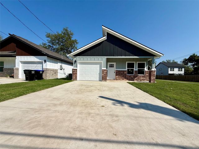 2306 POLK, Greenville, TX 75401
