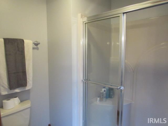 3550 Lakewood Drive, Mount Vernon, IN 47620