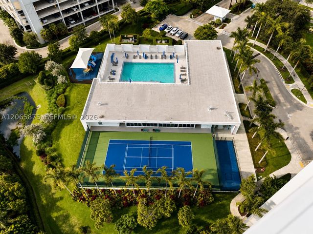 14951 Royal Oaks Ln 1501, North Miami, FL 33181