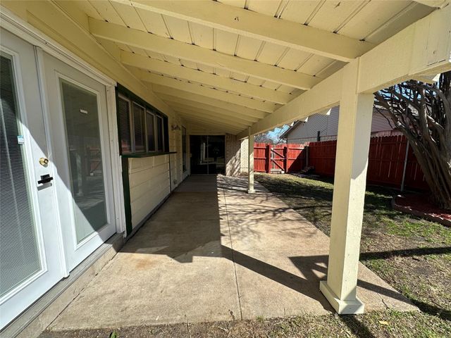 4601 Elm Ridge Lane, Garland, TX 75044