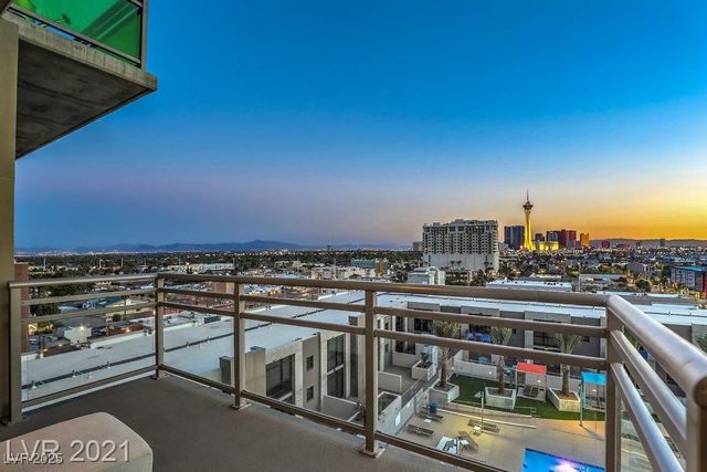 353 East Bonneville Avenue 1002, Las Vegas, NV 89101