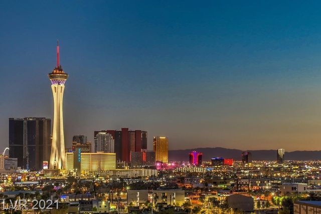 353 East Bonneville Avenue 1002, Las Vegas, NV 89101