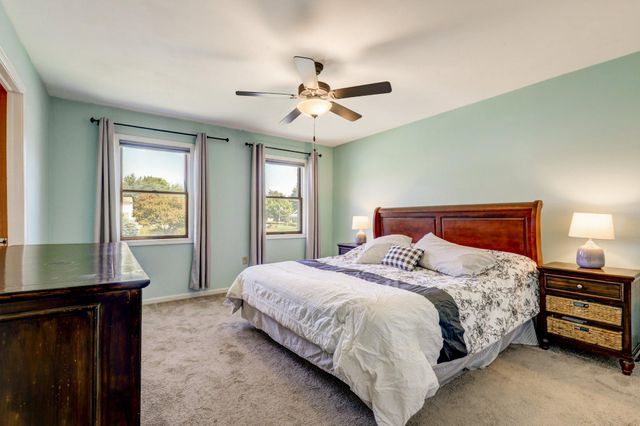 2 MOCKINGBIRD DR, Denver, PA 17517