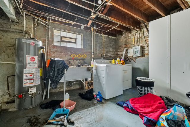10152 S Bensley Avenue, Chicago, IL 60617
