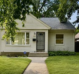 4327 N 62nd STREET, Milwaukee, WI 53216