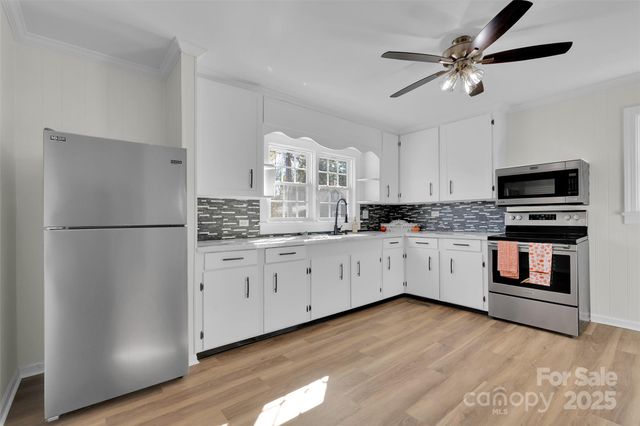 201 W Mccubbins Street, Salisbury, NC 28144