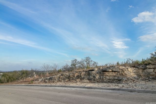 10028 Cates Creek, San Antonio, TX 78255