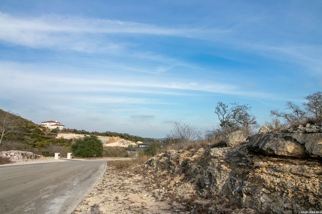 10028 Cates Creek, San Antonio, TX 78255