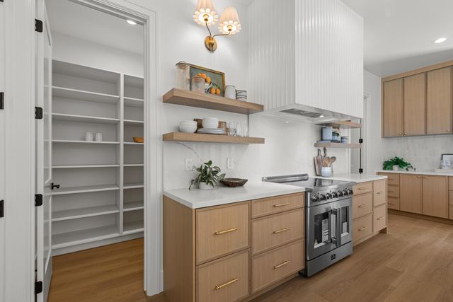 5556 Fetz Ln, Fair Oaks, CA 95628