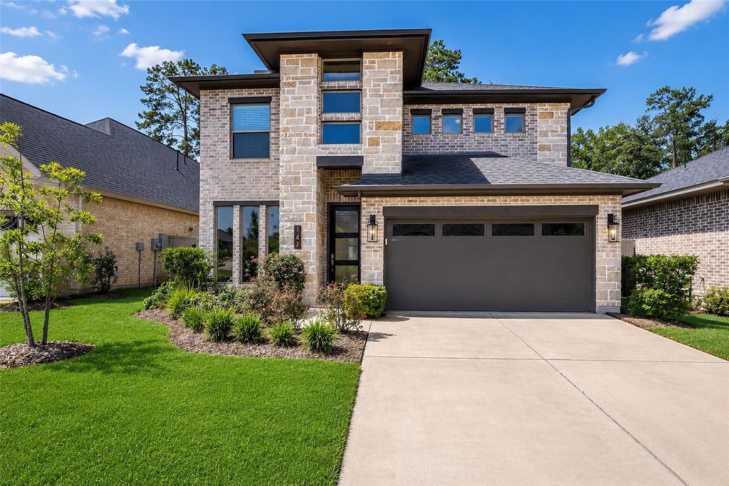 147 Harlequin Duck Court, Magnolia, TX 77354