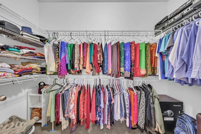 3266 Quincy Ln, Clarksville, TN 37043