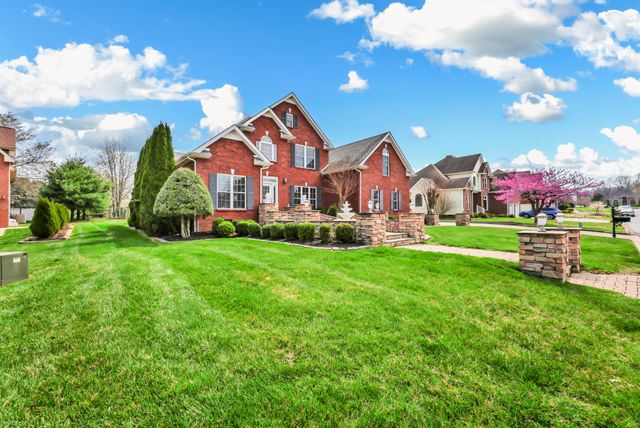 3266 Quincy Ln, Clarksville, TN 37043