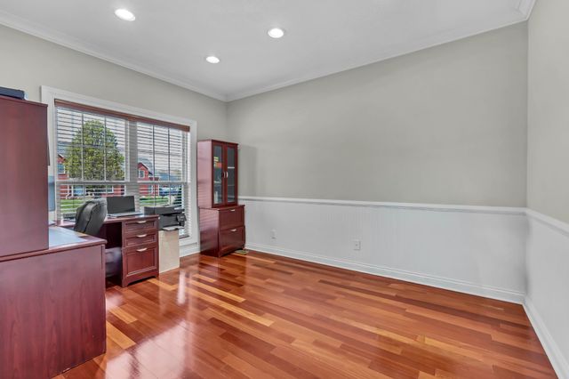 3266 Quincy Ln, Clarksville, TN 37043