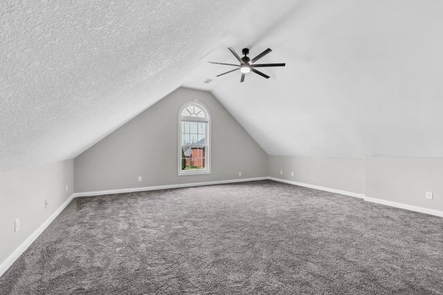 3266 Quincy Ln, Clarksville, TN 37043