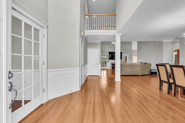 3266 Quincy Ln, Clarksville, TN 37043