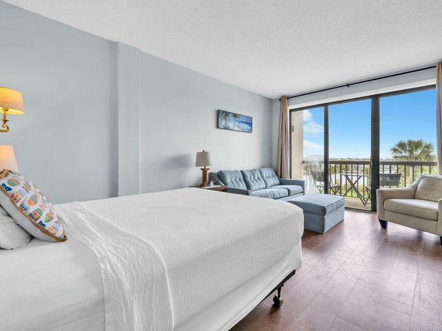 214 Miracle Strip Parkway, #A307, Fort Walton Beach, FL 32548