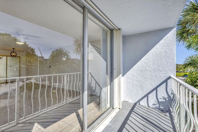 500 Executive Center Drive 3-j, West Palm Beach, FL 33401