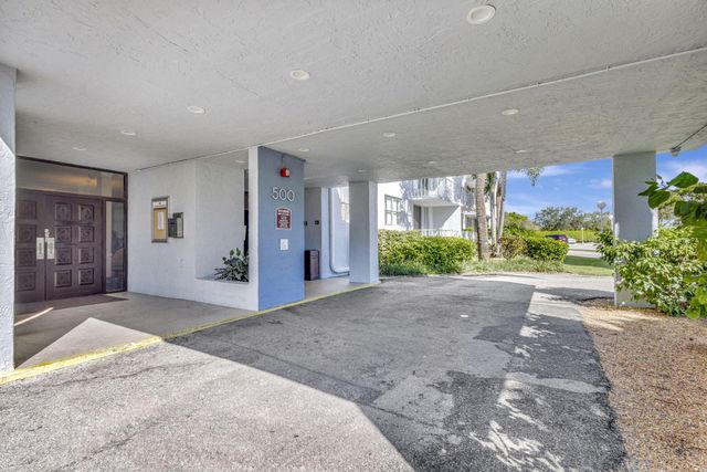 500 Executive Center Drive 3-j, West Palm Beach, FL 33401