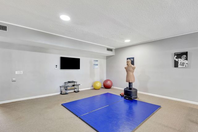 500 Executive Center Drive 3-j, West Palm Beach, FL 33401