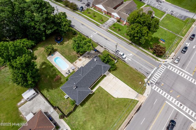 813 Henderson Drive, Jacksonville, NC 28540