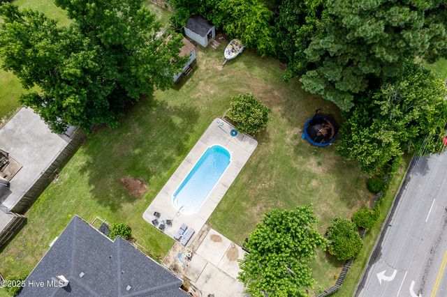 813 Henderson Drive, Jacksonville, NC 28540