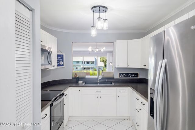 6124 River Run Drive B, Sebastian, FL 32958