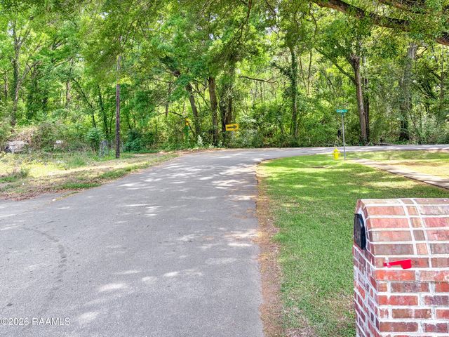 317 Doc Duhon Street, Lafayette, LA 70501