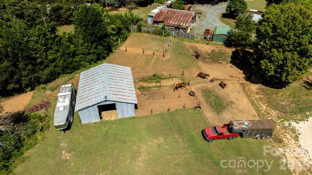 15869 Silver Road, Oakboro, NC 28129