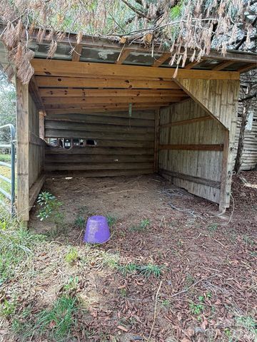 15869 Silver Road, Oakboro, NC 28129