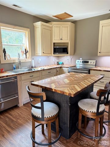 15869 Silver Road, Oakboro, NC 28129